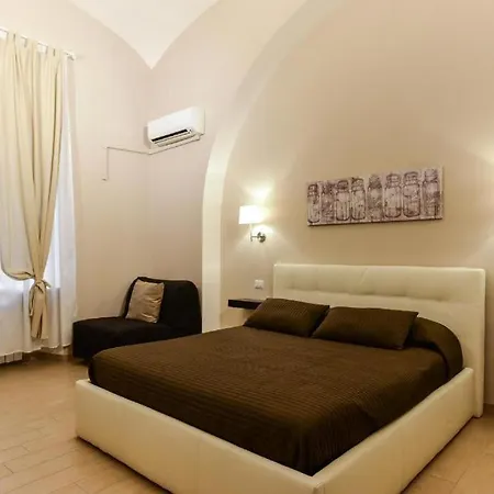 Roma City B&B Oda ve Kahvaltı *