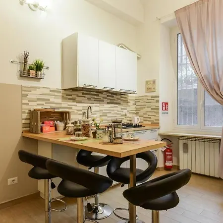 Roma City B&B 3*